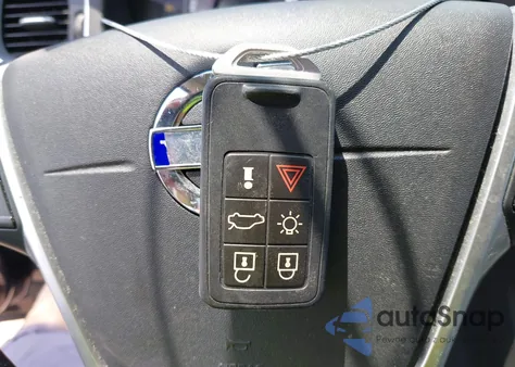 2013 Volvo S60 T5 из США, поврежденный, VIN YV1612FS6D2185459